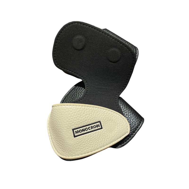 アイアンカバー ロゴ内側